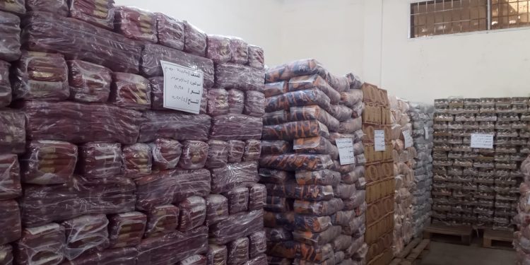 القابضة للصناعات الغذائية: توافر كافة السلع في مخازن شركتي المصرية والعامة لتجارة الجملة