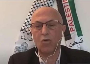 باحث: نتنياهو يسيطر على آلية توزيع المساعدات في غزة ويستخدمها كسلاح لتجويع الفلسطينيين