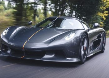 تعرف علي أسرع السيارات حول العالم