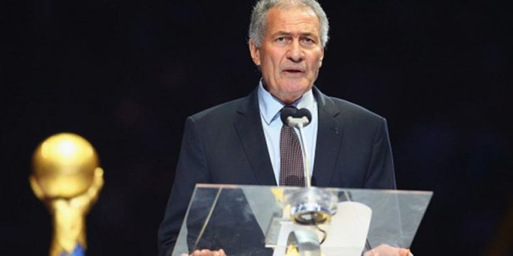 أسطورة الأهلي ..حسن مصطفى يعلن التحدي من جديد لرئاسة الاتحاد الدولي لليد