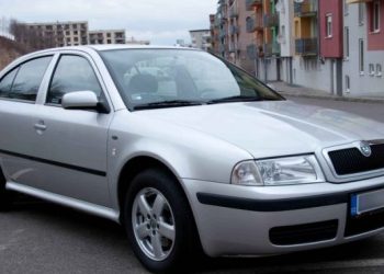 بـ 420 ألف جنيه ..أرخص سيارة أتوماتيك في مصر “سكودا أوكتافيا موديل 2003 “