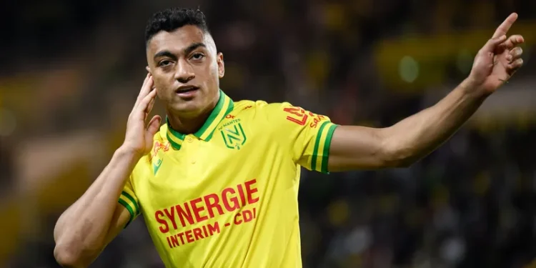 مصطفى محمد يقود نانت للفوز على أوكسير بهدف عالمي في الدوري الفرنسي