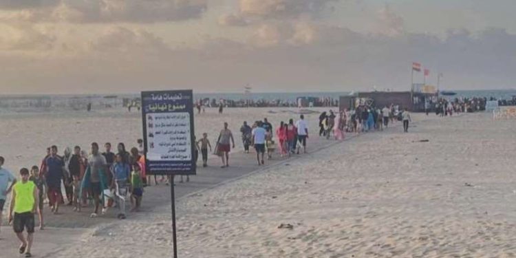 بسبب ارتفاع الامواج وسرعة الرياح .. الأرصاد الجوية تحذر من نزول الشواطئ .. غدا