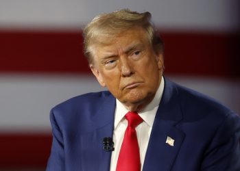 اتهام أمريكية بمحاولة اغتيال ترامب انتقامًا لضحايا وباء كورونا