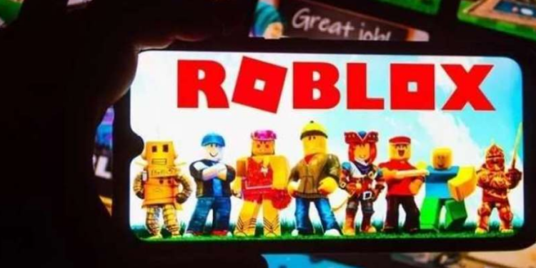 بعد حظرها في بعض الدول.. كل ما تريد معرفته عن منصة “روبلوكس Roblox”