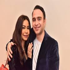 أول رد من الفنان حسام حبيب بعد رجوعه لشيرين