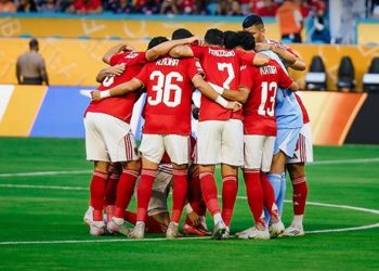 مفاجأة في قائمة الأهلي لمواجهة سيراميكا كليوباترا في الدورى