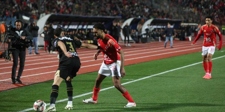 ريمونتادا حمراء ..الأهلي يقسو على الزمالك بثنائية قاتلة في القمة 131 بالدوري