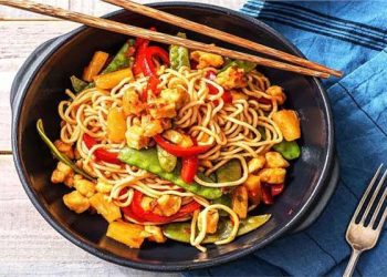 وجبة تصيب بـ ضمور العضلات والتسمم ..استشاري تغذية يحذر من الشعرية سريعة التحضير