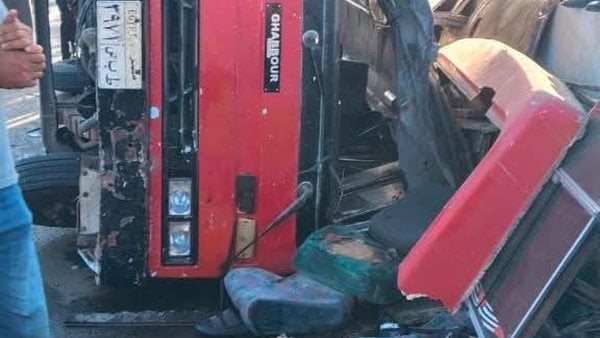 عاجل .. وزارة الصحة : وفاة شخص وإصابة 33 في حادث أتوبيس الحسينية بالشرقية