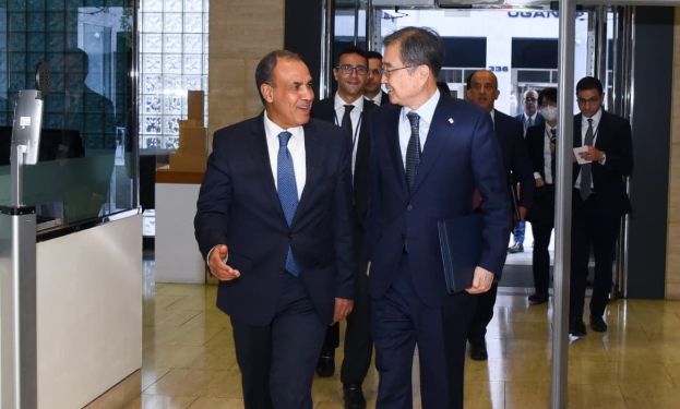 على هامش جمعية الأمم المُتحدة .. وزير الخارجية يلتقي بوزير خارجية كوريا الجنوبية