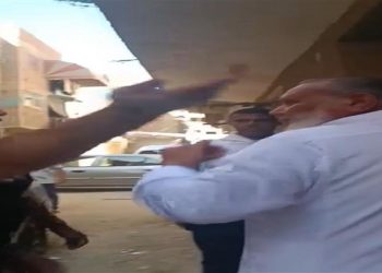 واقعة الاعتداء على مسن السويس.. والمحامى يكشف مفاجأة مدوية.. القصة الكاملة