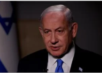 نتنياهو يستعرض عضلاته.. ويتفاخر بتدمير غزة “قصفناها بـ150 طن متفجرات ” 