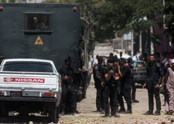 القبض على رجل أعمال بتهمة دهس 3 أشخاص في بيفرلي هيلز الشيخ زايد