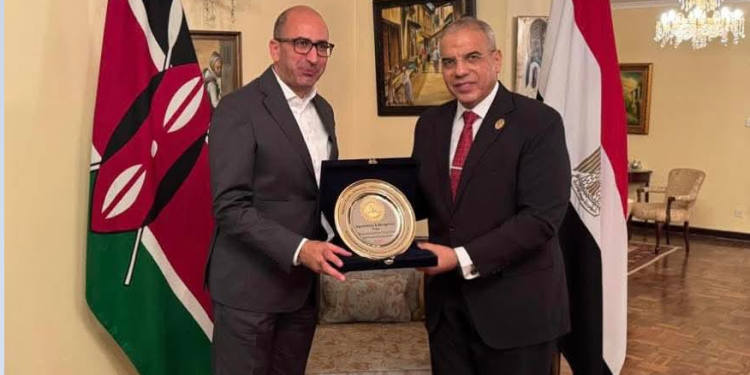بترحاب شديد وإستقبال مميز .. اللواء وليد البارودي في ضيافة سفير مصر بـ كينيا