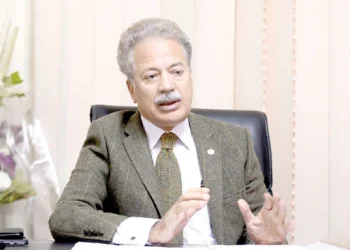 عصام شيحة: بيان الرئيس السيسي بمثابة رسالة صادمة لمن يحاول العبث بالعملية الانتخابية