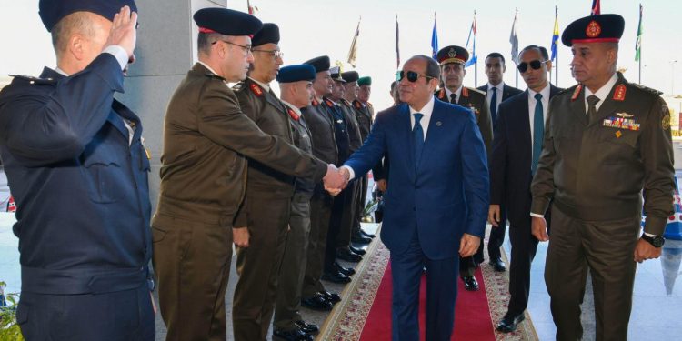 الرئيس السيسى عن انتخابات مجلس النواب: قمتُ بعمل “فيتو” اعتراضاً على بعض الممارسات