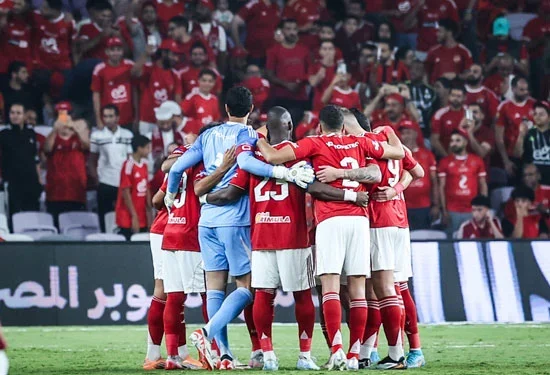 الاهلي يقسو على سيراميكا بثنائية ويتأهل لـ نهائي السوبر المصري بالامارات