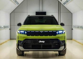 جيب®️ تبدأ إنتاج الطراز الجديد من Compass في مصنع ستيلانتس بمدينة ميلفي