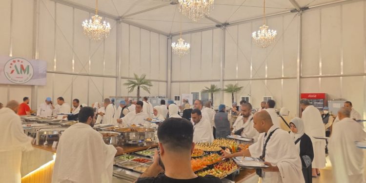 المصريون الأكثر التزامًا وتطوير مكة والمشاعر يفتح الباب لزيادة حصتهم بالحج