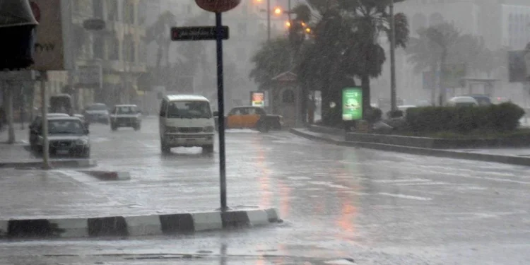 الارصاد الجوية : طقس الخميس خريفي مائل للبرودة .. وتحذيرات بـ أمطار رعدية  