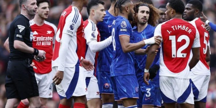 تشيلسي يكتفي بالتعادل 1 /1 أمام  آرسنال في قمة البريميرليج