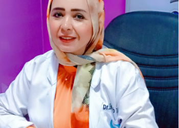 عندما يرى طفلك مشهد خاص بين الاب والام ؟ ماذا تفعلين ..الدكتورة زينب طارق تجيب