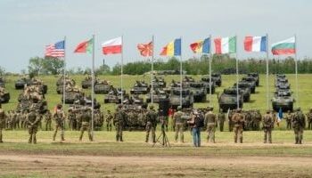 بيان مشترك من قمة هلسنكي يحذر من “خطط روسية” لنطاق أمني قطبي إلى البحر المتوسط