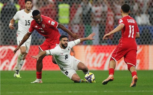 منتخب تونس يتعادل أمام فلسطين 2/2 بكأس العرب .. وتألق صفقة الاهلى 