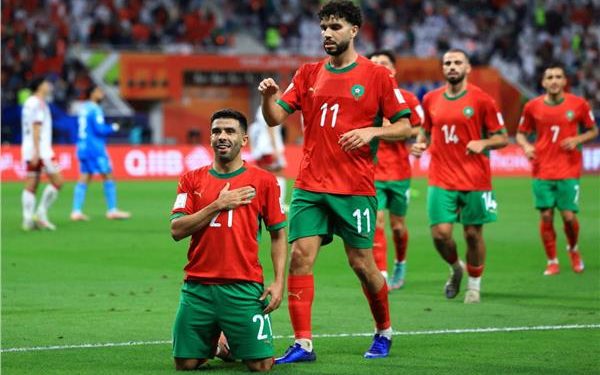 منتخب المغرب يضرب الإمارات بثلاثية نظيفة ويتأهل لـ نهائي كأس العرب 2025