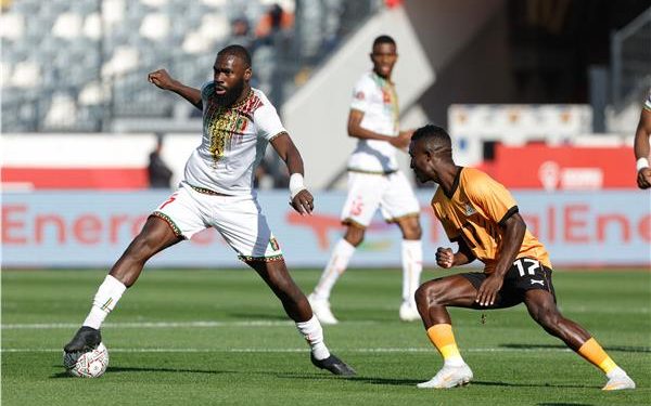 منتخب مالي يتعادل أمام زامبيا 1/1 بكأس الأمم الأفريقية 2025