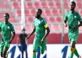 زامبيا يواجة جزر القمر في مباراة متكافئة بـ أمم أفريقيا بالمغرب 2025
