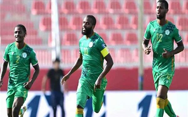زامبيا يواجة جزر القمر في مباراة متكافئة بـ أمم أفريقيا بالمغرب 2025