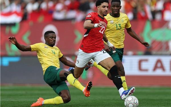 بـ 10 لاعبين.. منتخب مصر يضرب الأولاد بهدف ويتأهل للدور الـ16 بكأس الأمم الأفريقية 2025