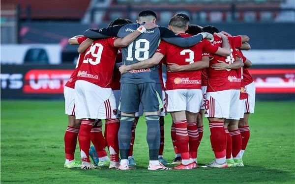 بعد الخروج المهين من كأس مصر .. الأهلي يوقع عقوبات مضاعفة على لاعبيه .. رسمياً