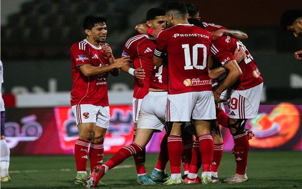 الأهلي يواجه المقاولون العرب في مباراة قوية بكأس عاصمة مصر