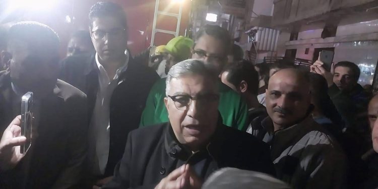 محافظ الدقهلية يوجه بإخلاء عقار المنصورة بالكامل والعقارات المجاورة وفصل الكهرباء والغاز