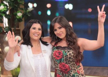 بحب السنجلة..الفنانة ياسمين عبد العزيز تكشف سر عدم الزواج حتى الان