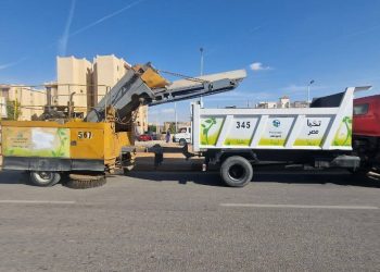 رئيس جهاز مدينة الشروق: النظافة أولوية قصوى.. ومتابعة ميدانية مستمرة وحلول فورية لأي ملاحظات