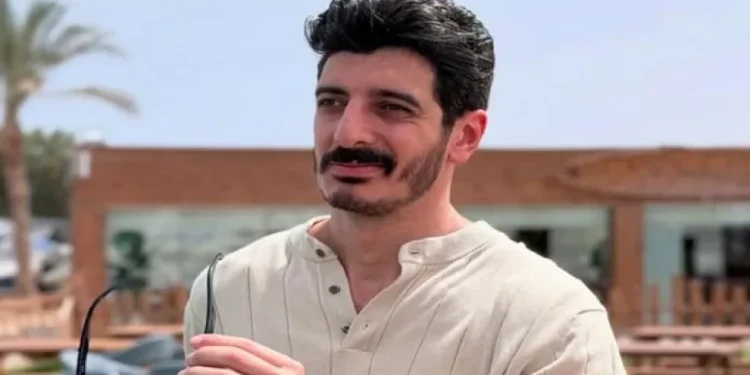 بتهمة حيازة مخدرات وسلاح .. ننشر تفاصيل إحالة البلوجر شاكر للجنايات  