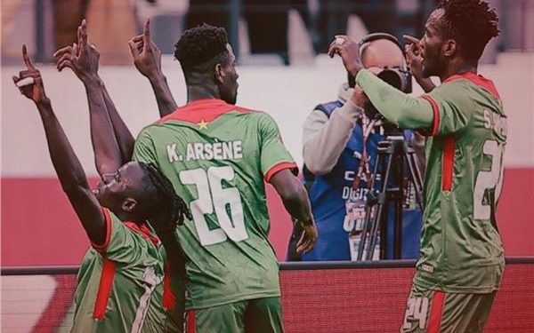 منتخب بوركينا فاسو يقسو على السودان بثنائية ويتأهلان للدور الـ16بأمم إفريقيا
