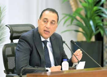 مدبولي: مستشفيات جامعة المنيا بها حالياً 1700 سرير يضاف لها هذا العام 1050 سريراً جديداً