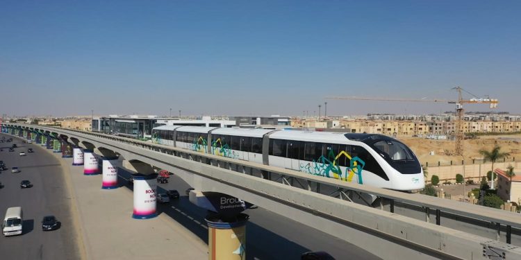  ننشر موعد تشغيل قطار المونوريل .. وأسعار التذاكر من 10 إلى 20 جنيه 