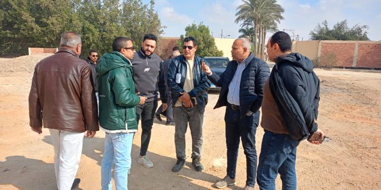 رئيس جهاز مدينة الشروق يتفقد أعمال المرافق والطرق بمنطقة الرابية ومنطقه زهرة الشروق
