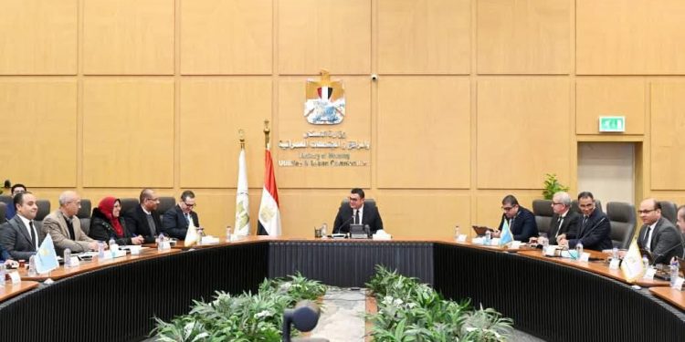 الشربيني يؤكد : زيادة عوامل الجذب والمحفزات للمشروعات التي تنفذها الوزارة بالمدن الجديدة