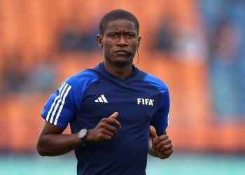 تعيين الحكم الجابوني بيير أتشو لـ مباراة مصر والسنغال بأمم إفريقيا 2025