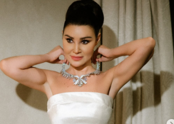 أروى جودة تكشف سر “عقد شبكتها” الألماس: صممته بنفسي| فيديو