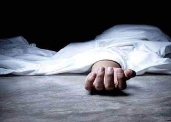 كشف ملابسات العثور على جثة مسن مقتول داخل شقته بـ15 مايو