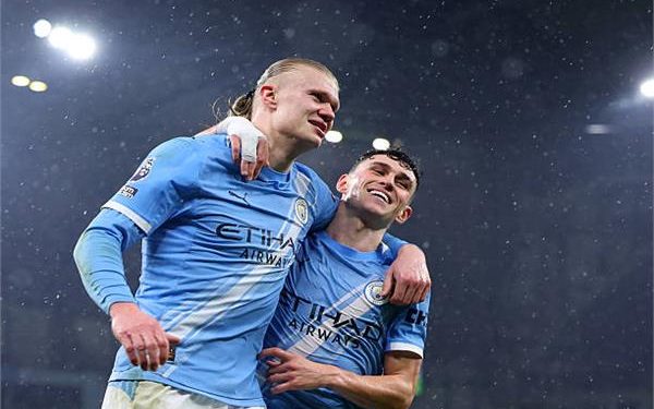 مانشستر سيتي يقسو على فولهام بثلاثية ويلاحق آرسنال في البريميرليج