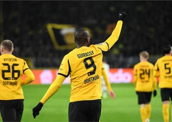 دورتموند يضرب أتالانتا بثنائية مثيرة فيدوري أبطال أوروبا